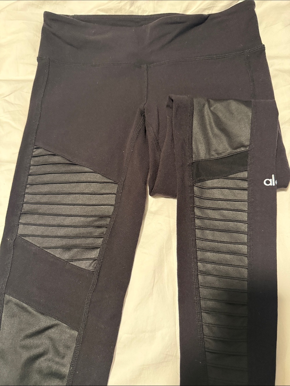 ALO Yoga Black Moto-Panel Women’s Leggings - Size S